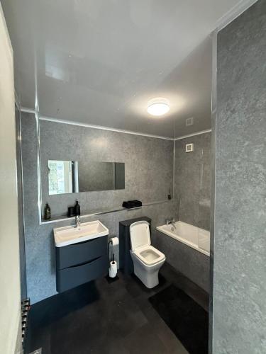 Luxurious 2BR, 8 mins from centre, Glasgow (photo 2)