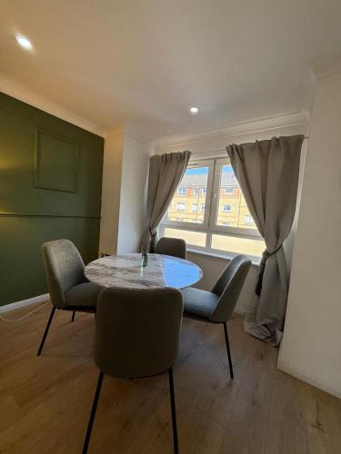 Luxurious 2BR, 8 mins from centre, Glasgow (photo 6)
