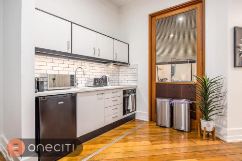 Relaxing 1BR CBD Retreat with Rooftop pool & Gym, Auckland (photo 10)