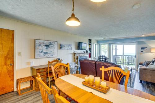 Cozy Beech Mountain Condo with Fireplace Near Skiing in Beech Mountain, USA