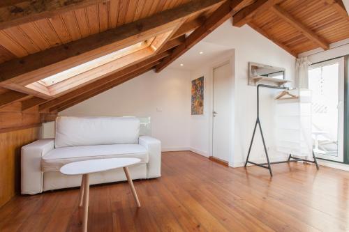 FLH Bairro Alto Loft with Sunny Terrace, Lisabon (fotografie 5)