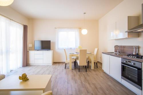 ห้องครัว, ValDeSara in ซีดาริชิ