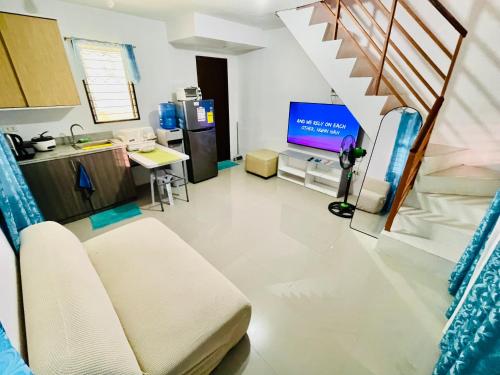 Marys Air B&B in Casa Mira South in San Fernando