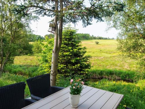 Tranquil Riverside Retreat