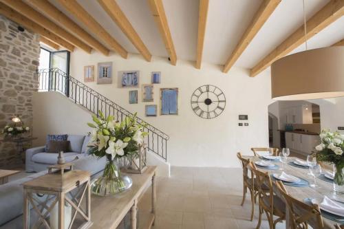 A Serene Luxury Villa in the Heart of Provence - Location, gîte - Le Castellet