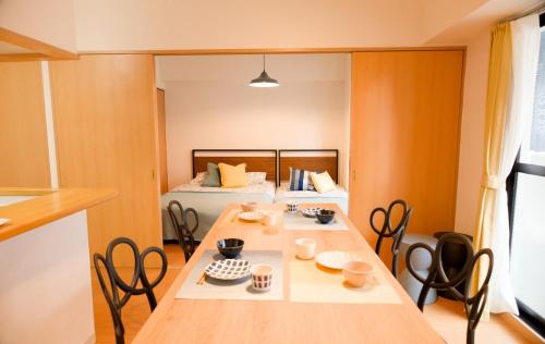 SN2B おしゃれな部屋で家族団欒 大須商店街徒歩10分 8人可 Fashionable room for family gatherings Osu Shopping Street 10 min walk 8 people can stay