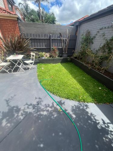 Cosy and convenient in Lynbrook in Dandenong South