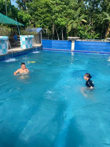 Niknik in Cabadbaran