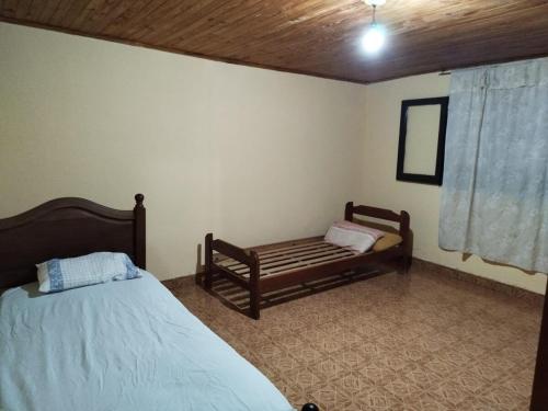 Casa familiar tranquila con patio y garage in Avia Terai