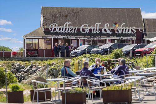 20304-Samso-Orby-Hovedgade-35 in Samso