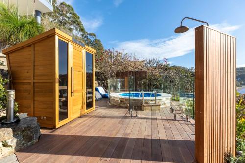 Shangri-La in Hardys Bay