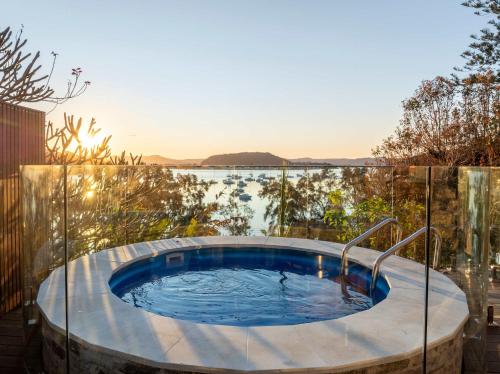 Shangri-La in Hardys Bay