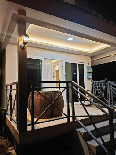 El Grande Barn Yard in Langub