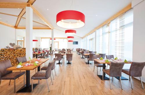 餐飲選擇, 維塔爾特爾姆GmbH酒店 (Vital Hotel an der Therme GmbH) in 巴特溫茨海姆