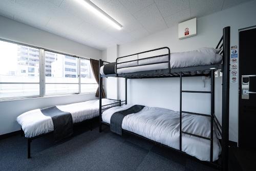 Apartment Hotel NAMBA KUROMONMAE