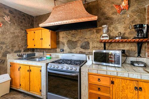 Beautiful House with Pool in Cuernavaca in Analco