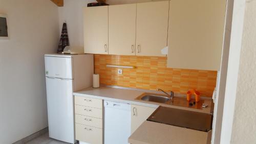  Apartment Renata in Silba