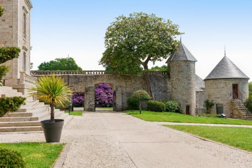 Quimper hotel: Logis Manoir de Kerhuel