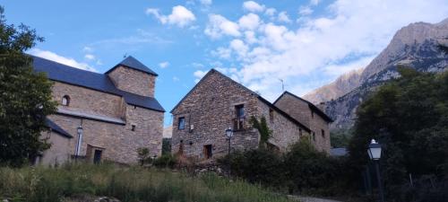 Suite en cuadra pajar, casa Rural in Bubal