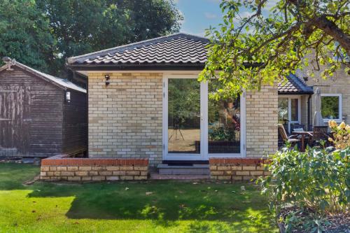 Cosy & Bright Studio with Garden View⭒Free Parking in Newnham