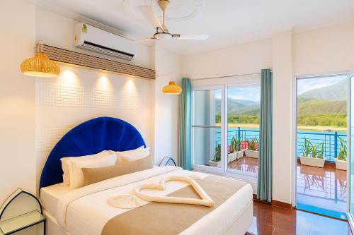 2 double beds