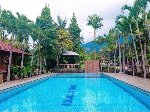 Aquarius Orange Hotel & Villa near Curug Ciherang