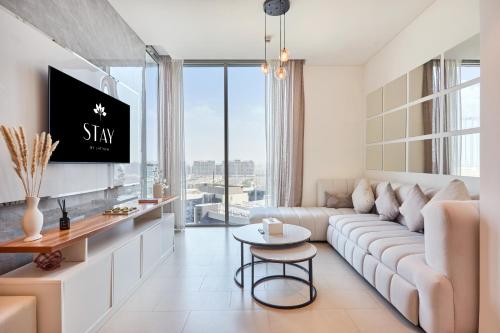 STAY BY LATINEM Luxury 1BR Holiday Home CVR A511 near Downtown, Dubai