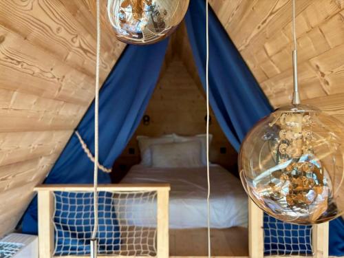 Chalet CanopeA 28 m2 au Domaine CollineA in Bathernay