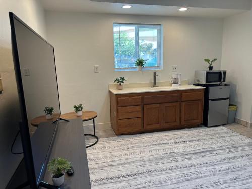 Suite E with 2-bedroom - Riego, CA