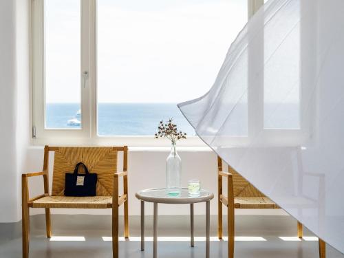 Mykonos Blu Grecotel Exclusive Resort