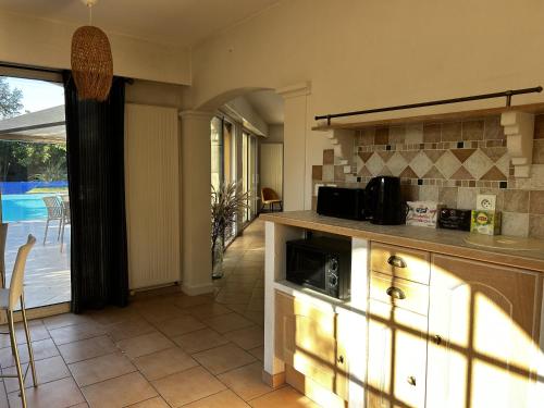 廚房, 282 - au petit baigneur in 沙朗