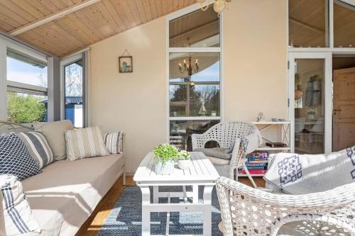 West-Coast Holiday House by the North Sea in Sonder Nissum