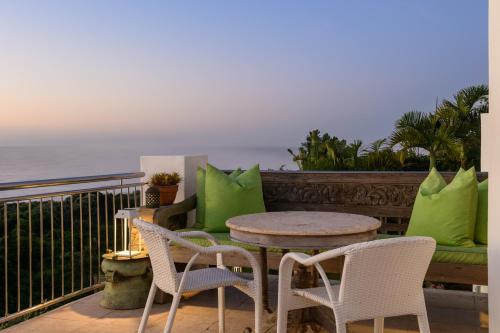 Widok, Nakai Beach Homestay in Southbroom