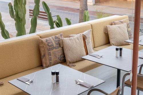 Marins Naiya Boutique Hotel – Cala Bona, NJ