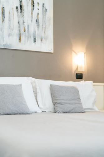 HOTEL CONTI 5