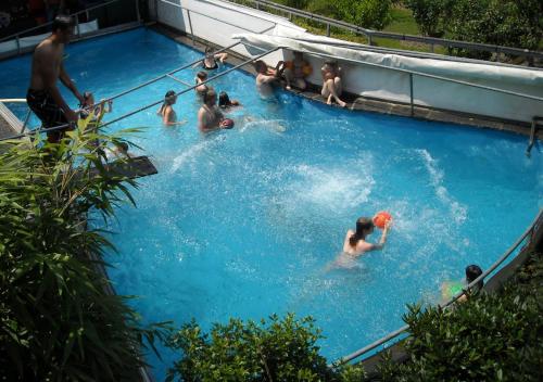 Úszómedence, Romantik-Pension Vogt in Offenburg