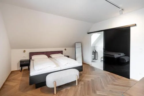 SISTERS Haus Hotel Garni in Jennersdorf, Österreich
