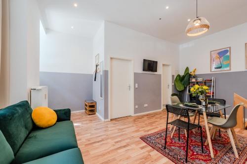 Spacious, central 3 room flat with gym & play area, Berlin (photo 8)