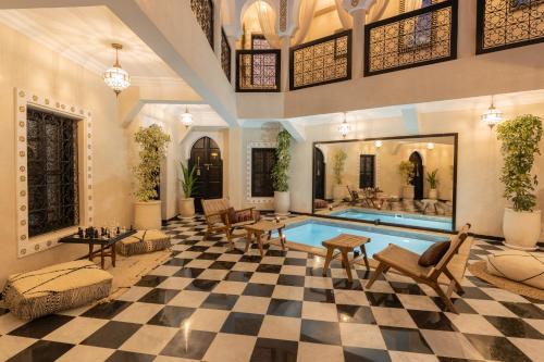 Riad Zehra 2