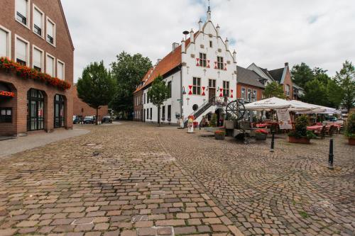 A szálláshely kívülről, Hotel Alte Drogerie - Al Caminetto in Isselburg