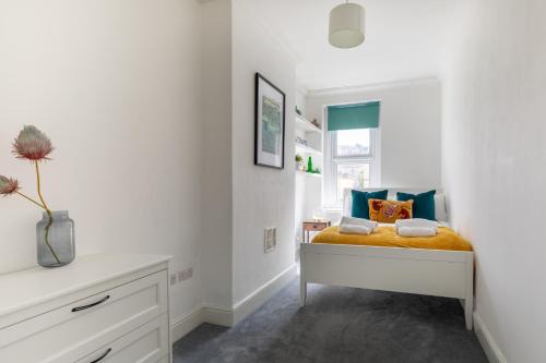 Refurbished Modern 2BD Flat Lower Oldfield Park, Bath (foto 8)