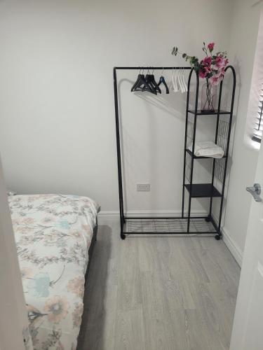 Cosy newly built Self-contained garden flat, Mánchester (foto 10)