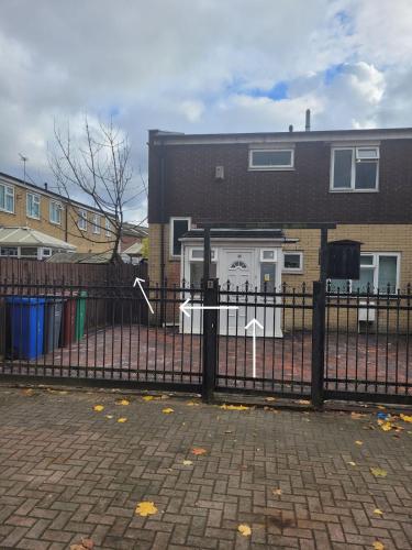 Cosy newly built Self-contained garden flat, Mánchester (foto 6)