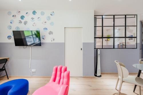 Artsy Apartment in Central Berlin - Self check in, Berlino (foto 8)