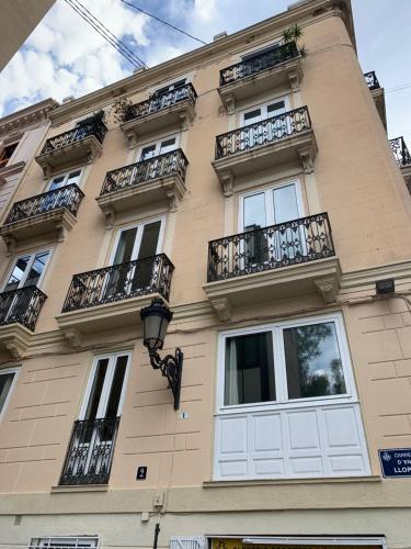 Serrano Park - image 13