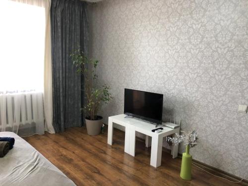 1 кім в Центрі з виглядом на Набережну, Rivne (foto 8)