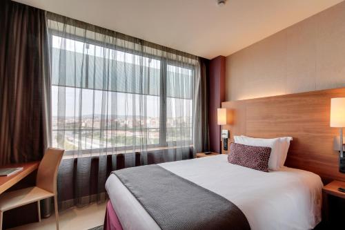Rafaelhoteles Badalona - image 13