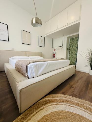 ComeCasa Modern Studio Crocetta M3, Milan