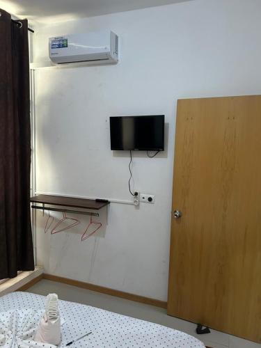 My Flat 1, Praia (photo 8)