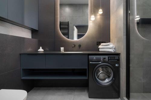 Modern Studio with Parking and Air Conditioning in the City Center of Wroclaw by Noclegi Renters, Breslau (Foto 3)
